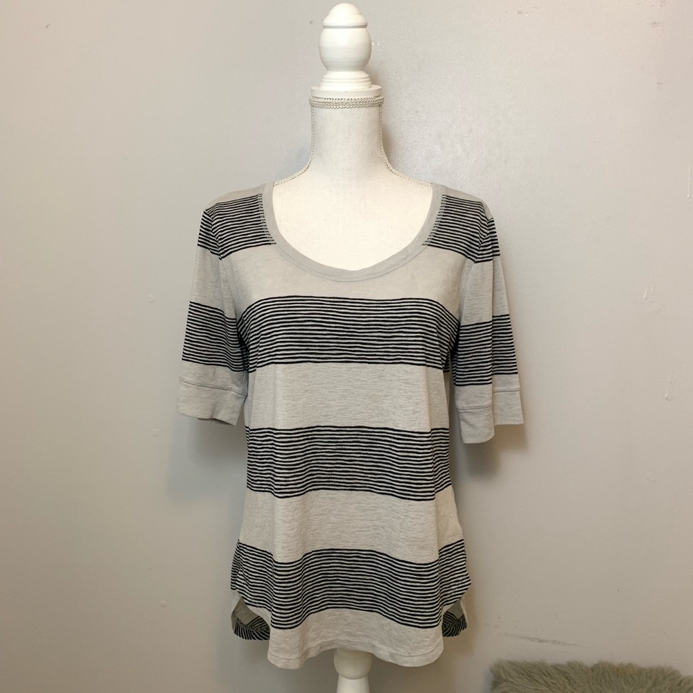 Athleta 3/4 Sleeve Stripe Top